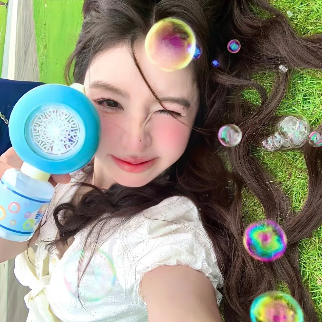 满船清梦压星河